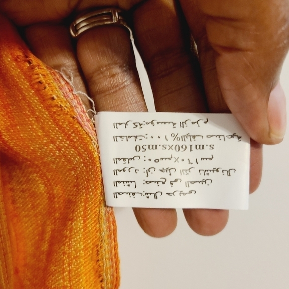 Bohemiam Style Fringed Hem Large Shoulder Scarf (One Size) - Picture 5 of 8